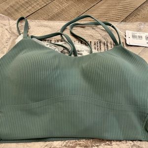 NWT Like A Cloud sports bra (size 6) sage green